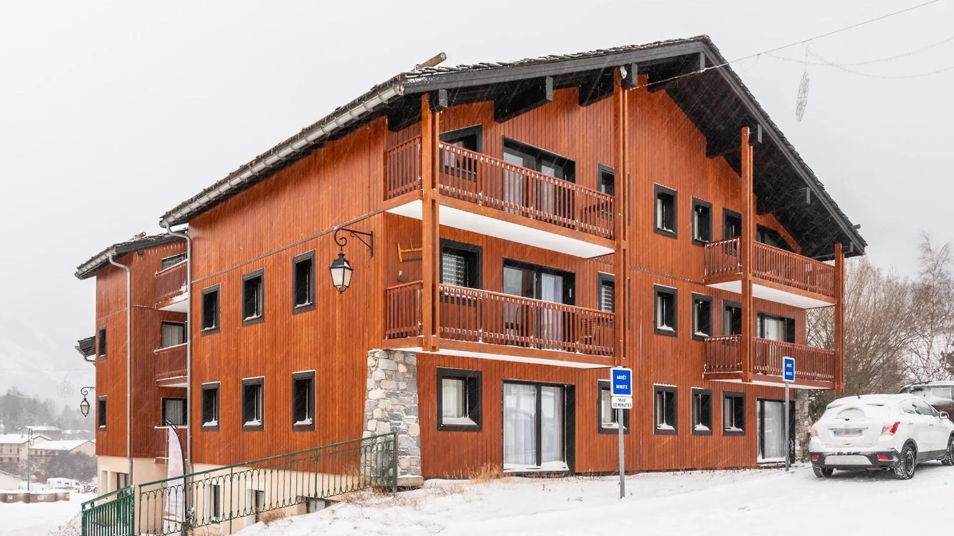 Apartment Balcons G 045 - PARC NAT VANOISE appart 8 pers Val Cenis France