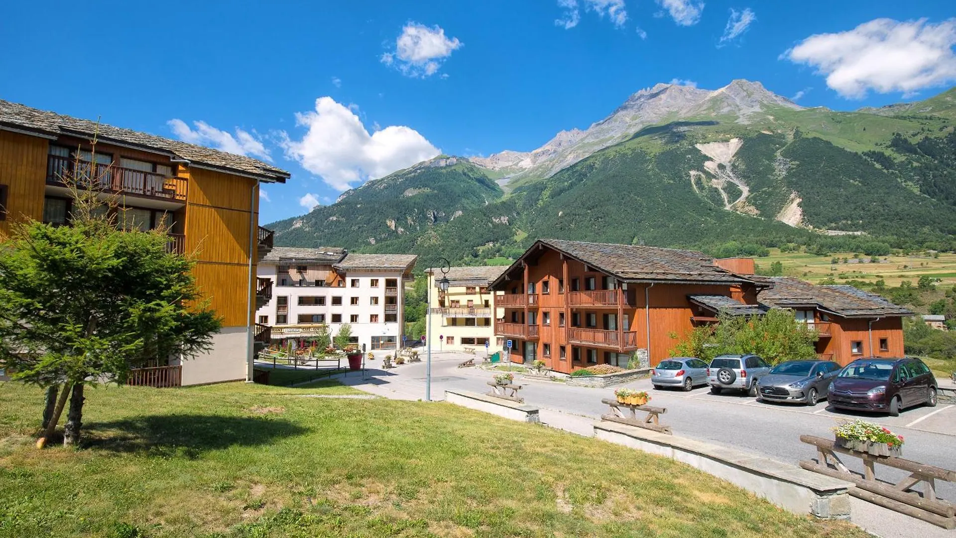 Balcons G 045 - PARC NAT VANOISE appart 8 pers Val Cenis 0*,  France